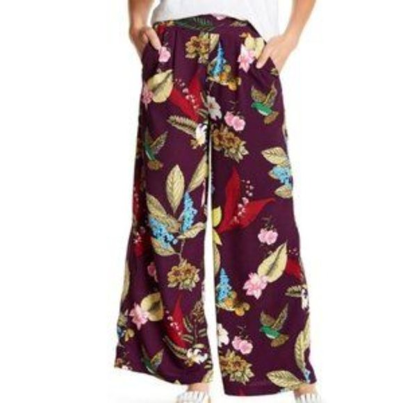 Romeo & Juliet Couture Pants - Romeo and Juliet Purple Floral Pants